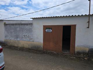Bâtiment à usage industriel à Barrio nuevo 36. Venta cochera en membrio (cáceres)