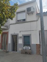 Casa a Carretera de navas 85. Venta casa en garrovillas de alconetar (cáceres)