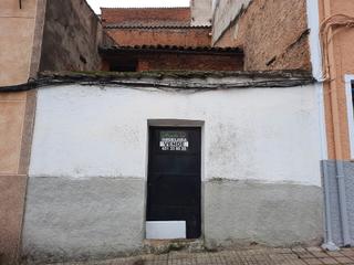 Nave industrial en Calle virgen 25. Venta tinado. c/ virgen, 25. aliseda (cáceres).