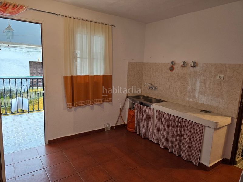 Foto 41d0dda8-6545-48e7-9af7-0c5a686bc55e. Casa a calle puerto 14 a Aliseda