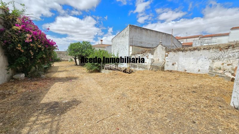 Foto 6e21395e-6b65-4412-ae37-34a3c11e6055. Casa amb aparcament piscina a Brozas