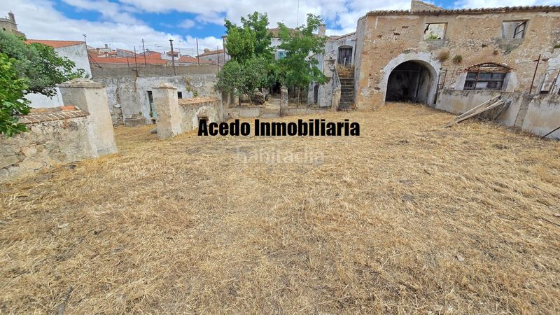Foto a2ec193b-f5c4-4ad4-ad66-8db4e0abd3ef. Casa amb aparcament piscina a Brozas