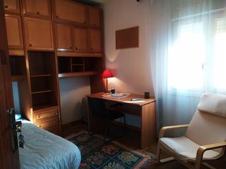 Miete Etagenwohnung in Avenida de portugal 9. # ¡piso perfecto para estudiantes en el centro de cáceres!