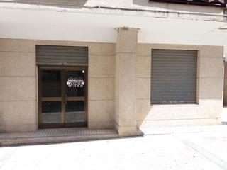 Local commercial  Avenida gabriel y galán. Venta local comercial. c/ plaza de toros. brozas.