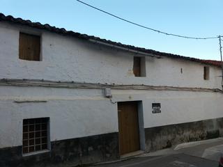 Maison à Calle bailén 7. Vivienda con patio. c/ bailen, 13. aliseda.
