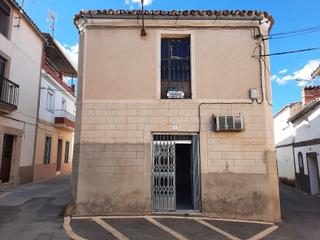 Local commercial à Calle manuel fernández 4. Local comercial. c/ manuel fernandez nº 1. garrovillas de alcone