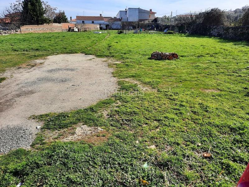 Foto be47afed-0a82-435b-b74f-2c65b9b78f05. Wohngrundstück in calle luis chamizo 17 in Navas del Madroño