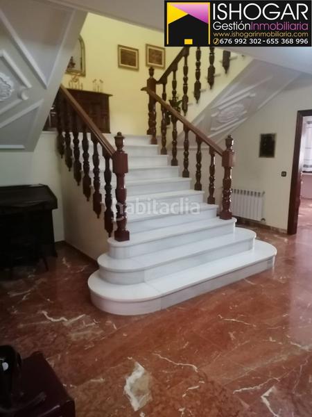 Foto 4e6f2a28-b865-48c2-9262-cfe0d087bf11. Casa amb calefacció aparcament a Valdepeñas