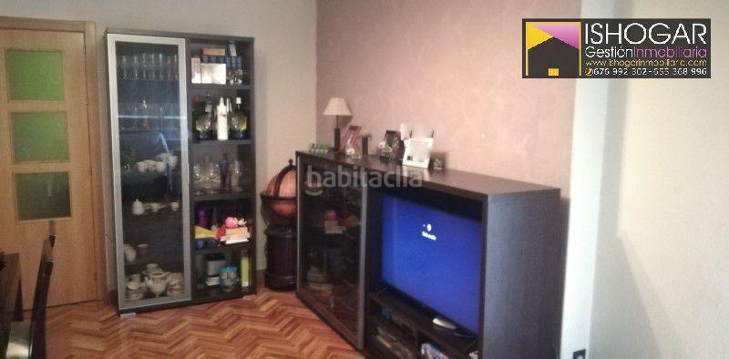 Foto 79a79fd4-bc48-4dbf-86b5-1af54b34f018. Pis amb calefacció piscina a Valdepeñas