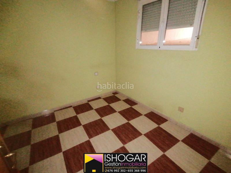 Foto f0d14cec-e216-4107-8a20-1baa412aa9bf. Pis amb calefacció a Valdepeñas