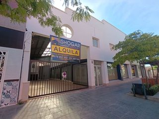 Miete Fabrikhalle in Gregorio prieto 31. Nave industrial en alquiler en valdepeñas, 1 dormitorio.