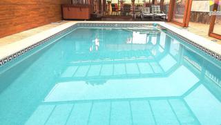 Xalet a Valdepeñas. Chalet en venta en barrio de la manzana, 4 dormitorios.