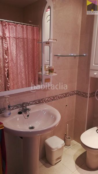 Foto 5689c971-3ec0-457f-b9b2-d368fe8b5155. Casa amb calefacció aparcament piscina a Valdepeñas