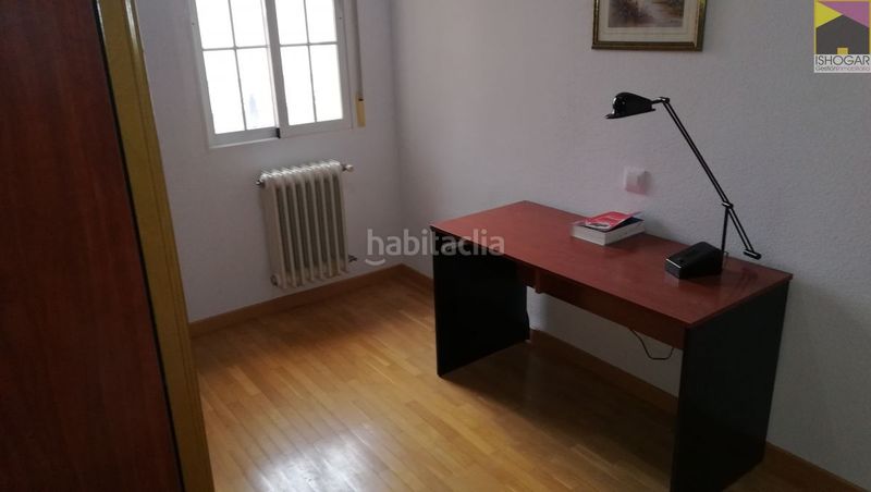 Foto bdbef0d2-59b8-4591-9c48-6c664d82c0c1. Casa amb calefacció aparcament piscina a Valdepeñas