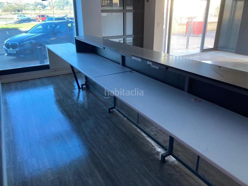 Foto 6848f7aa-7ccb-4801-a1fa-7325645327b9. Rent industrial building in Gelves