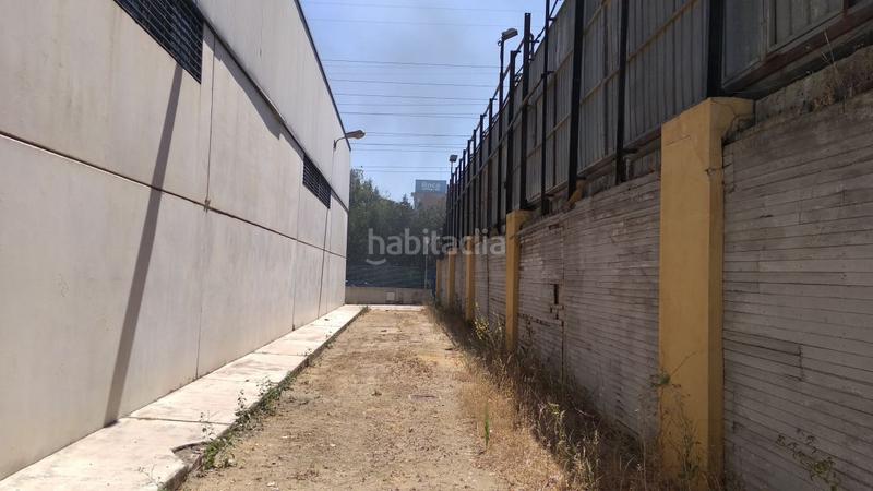 Foto 31461457-7249-4810-b375-0b9bd85d7305. Industrial building in Mairena del Alcor