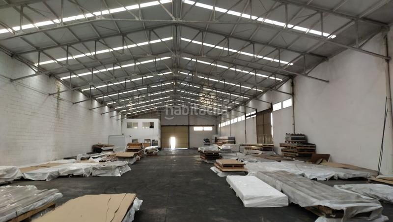 Foto 6538fbd4-6db8-4da5-b95e-e298ea74be95. Nau industrial a La Paz Alcalá de Guadaira