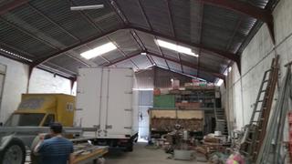 Bâtiment à usage industriel à La Paz. Nave industrial en venta en políg.industriales  la red, 1 dormit