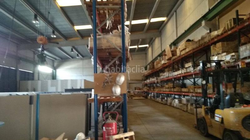 Foto bbe0fe6f-b707-475e-8f8c-f88a4b158cd6. Industrial building in La Paz Alcalá de Guadaira