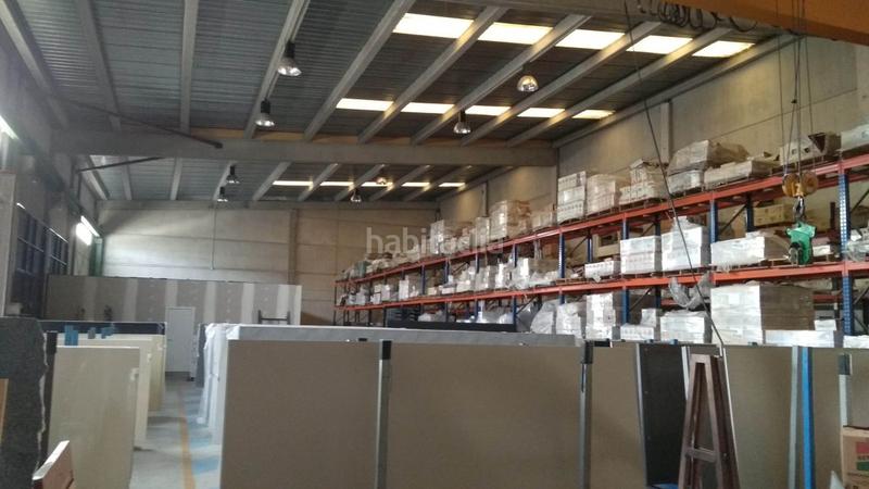 Foto f69c8020-96cf-47f0-bebc-e06677d1bc08. Industrial building in La Paz Alcalá de Guadaira