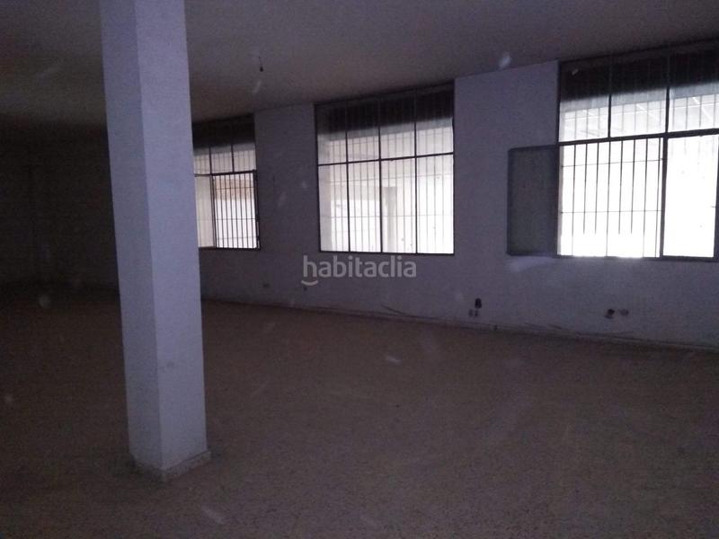 Foto dcec4e7b-c986-4c5d-9615-57b2da719354. Nau industrial a La Motilla - Fuente del Rey Dos Hermanas