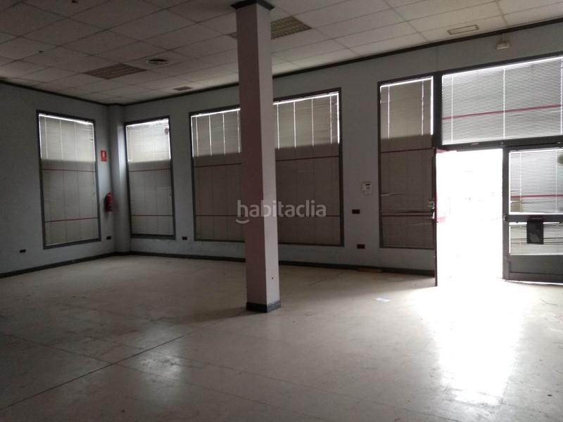 Foto e845a92e-7d94-4e15-87eb-cf243b07f104. Industrial building in La Motilla - Fuente del Rey Dos Hermanas