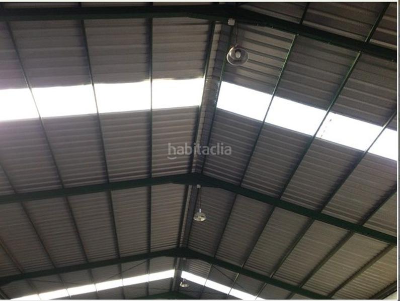 Foto b7f04429-4ca5-4d4e-88a1-bc8674912597. Capannone industriale in La Paz Alcalá de Guadaira