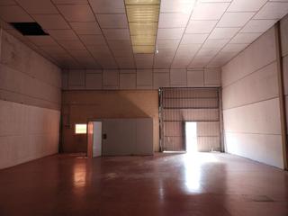 Bâtiment à usage industriel à La Paz. Nave industrial en venta en políg.industriales  la red, 1 dormit