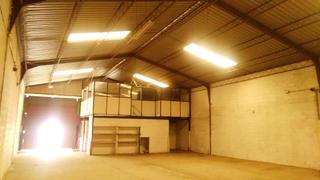 Nave industrial en Palmete. Nave industrial en venta en políg. industriales  el pino, 2 dorm