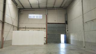 Nau industrial a La Paz. Nave ind. en venta en políg.industriales  la red, 1 dormitorio.