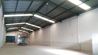 Nau industrial  Hacienda dolores. Nave ind. en venta en políg.industriales  la red, 2 dormitorios.