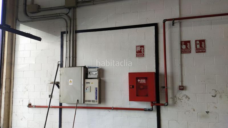 Foto 5633aab2-4c5e-4c9e-a2bf-a2d7f000d489. Capannone industriale in La Paz Alcalá de Guadaira