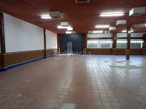Foto b9cb36da-5d98-4621-a934-745ea7cda0d5. Nau industrial a Santa Clara Sevilla