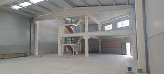 Industrial building in Palmete