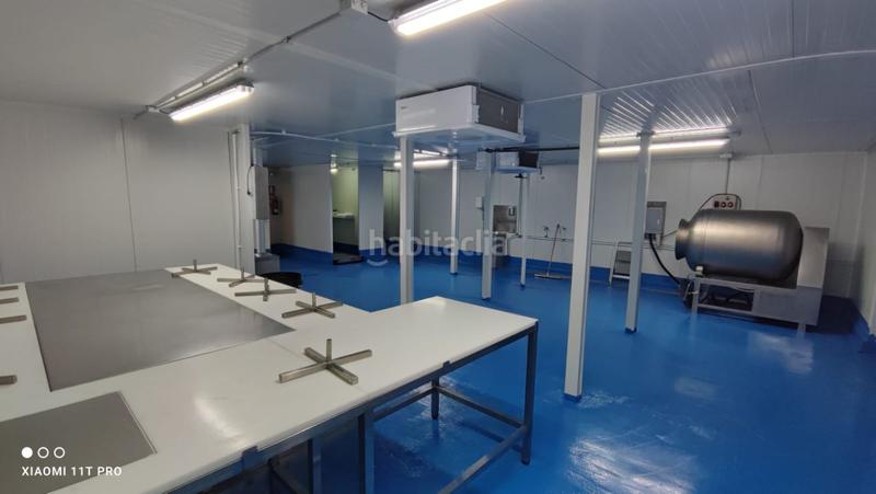 Foto e183fa72-a16f-4b06-9a54-5b5cce55a940. Affitto capannone industriale in La Paz Alcalá de Guadaira