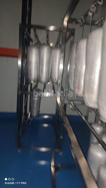 Foto c84acef3-7b93-4e23-bdf1-cefa80fdfda5. Location bâtiment à usage industriel dans La Paz Alcalá de Guadaira