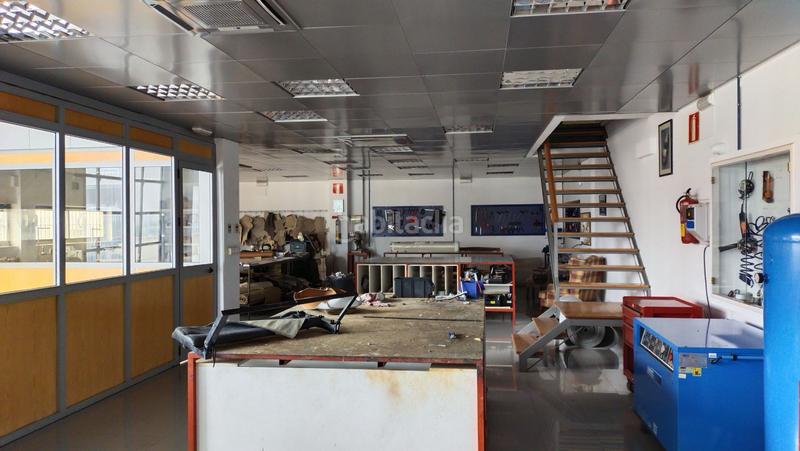 Foto 5b7aac8c-3359-4cb8-99cb-e344431b7af0. Affitto capannone industriale in La Paz Alcalá de Guadaira