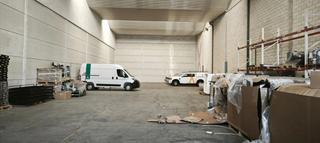 Rent Industrial building in La Motilla - Fuente del Rey. Nave industrial en alquiler en polígono industrial  la isla.