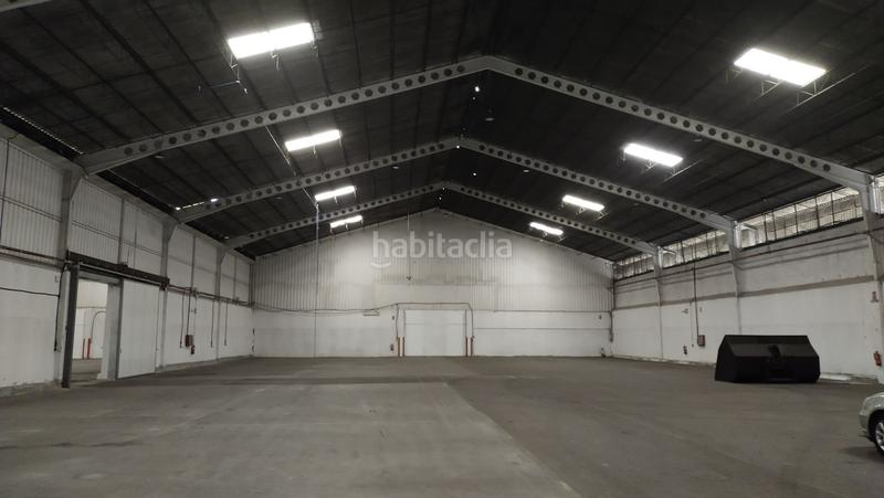 Foto 1fcf50bd-fd27-4da6-85a7-14276fcd24ea. Alquiler nave industrial  en alquiler en políg.industriales la red, 1 dormitorio. en Alcalá de Guadaira