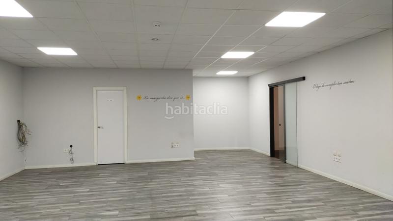 Foto e7017dad-a8ce-4c1a-9507-5114e8ff0ca4. Rent industrial building in La Paz Alcalá de Guadaira