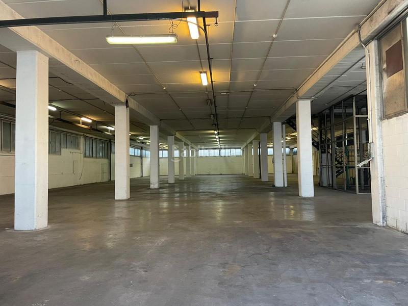 Foto 40c9db86-efd8-4e76-a01c-6e52e69d208a. Lloguer nau industrial a La Paz Alcalá de Guadaira