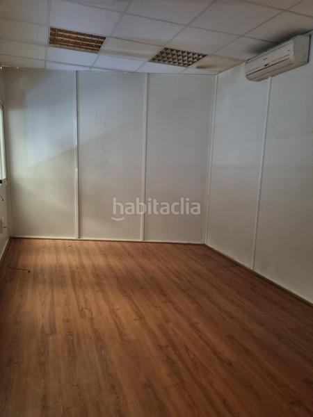 Foto 79af8008-4857-4770-b742-3f591019f6e8. Nau industrial a La Paz Alcalá de Guadaira