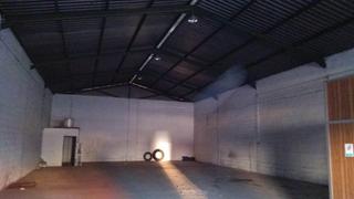 Nau industrial a La Paz. Nave industrial en venta en políg.industriales  la red, 1 dormit