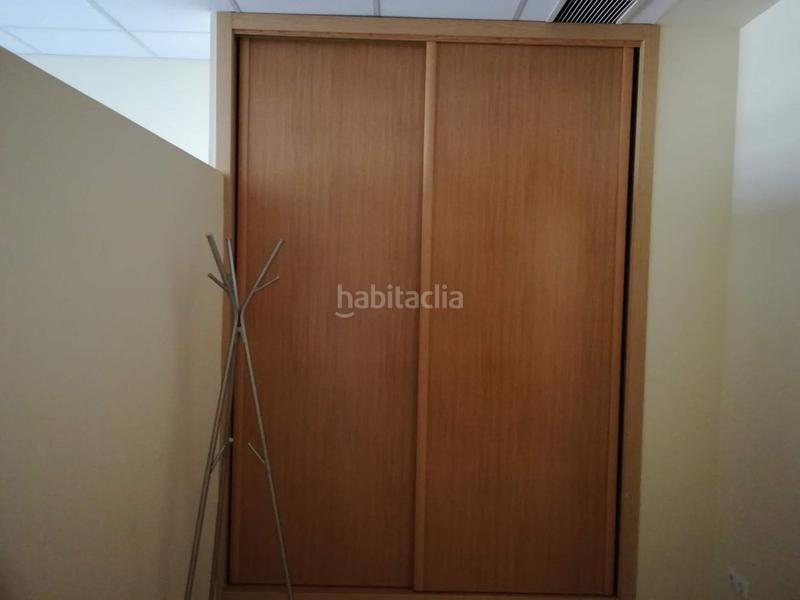 Foto 1b4e77b8-2278-4d6b-85b6-5cee73ba8bea. Office space with parking in Palmete Sevilla