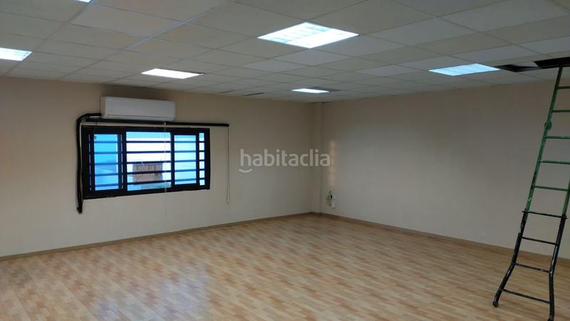 Foto daa76e04-6287-4966-b247-4f8ecfac24b7. Location bâtiment à usage industriel dans La Paz Alcalá de Guadaira