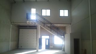 Industrial building in Valencina de la Concepción