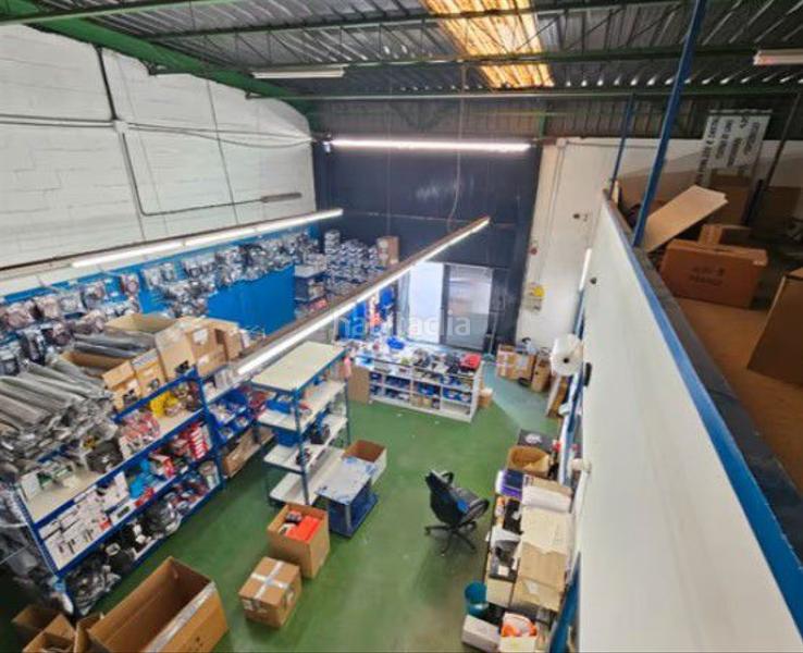 Foto b8c2f5b0-7652-4857-8abb-d1b482c1442c. Nau industrial a La Paz Alcalá de Guadaira