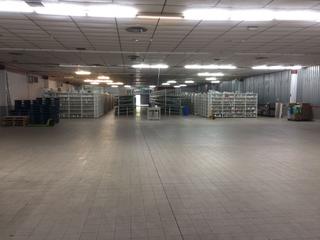 Nau industrial a La Hacienda - Nueva Andalucía