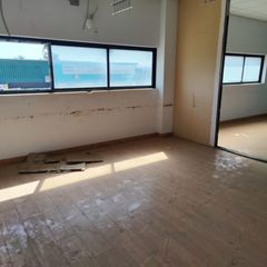 Location Bâtiment à usage industriel à Palmete. Nave industrial en alquiler en polígono industrial  la red, 1 do