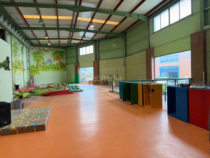 Foto afe1ce64-4a43-4a53-ac5b-00e9ef90e4d9. Rent industrial building in Centro - Doña Mercedes Dos Hermanas